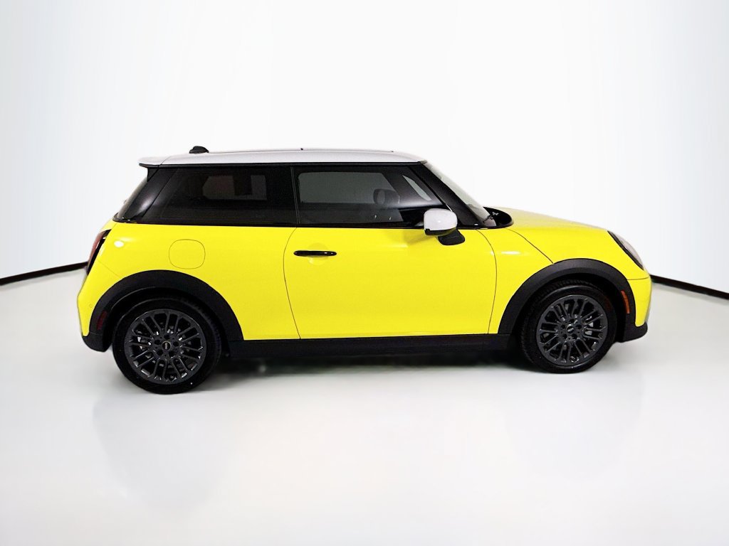 Used 2026 MINI Cooper S FWD image 5
