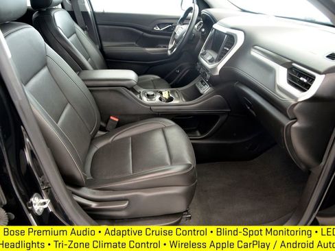 Used 2023 GMC Acadia SLT image 31