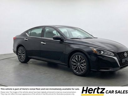Used 2025 Nissan Altima 2.5 SV