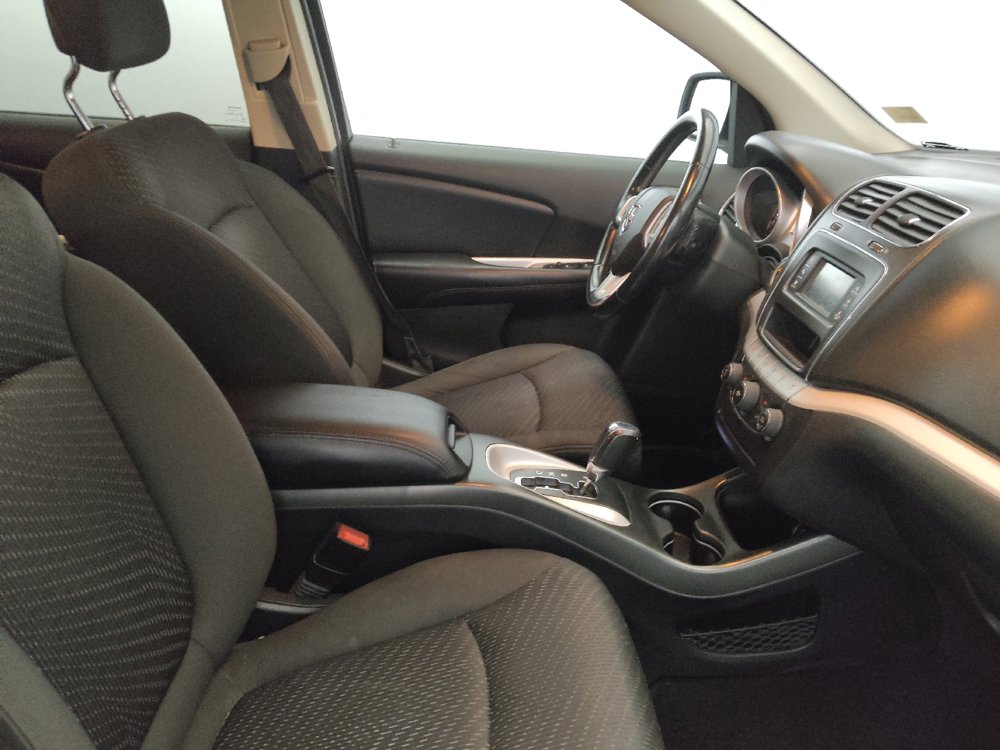 Used 2018 Dodge Journey SE w/ Connectivity Group FWD image 21
