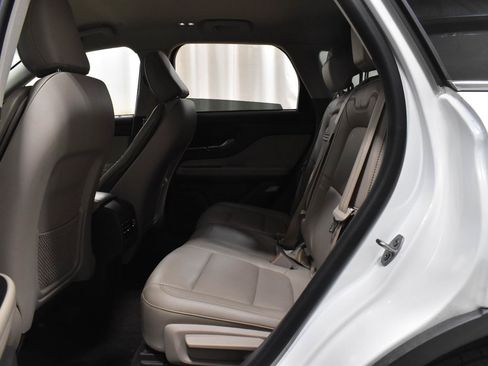 Used 2021 Lincoln Corsair FWD image 8