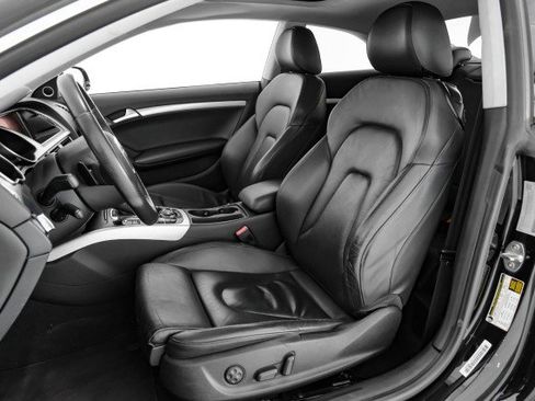 Used 2010 Audi A5 2.0T Premium Plus w/ Premium Plus Pkg image 32