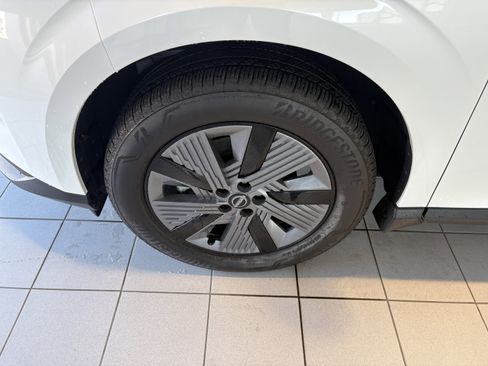 Used 2025 Nissan Murano SL w/ Cargo Package image 8