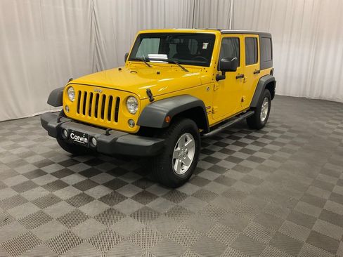 Used 2015 Jeep Wrangler Unlimited Sport w/ Quick Order Package 24S AWD/4WD image 11