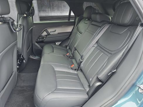 New 2026 Land Rover Range Rover Sport SE image 14