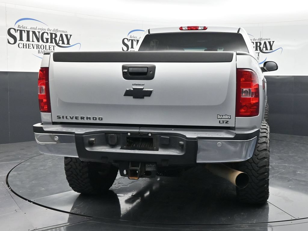 Used 2012 Chevrolet Silverado 2500 LTZ w/ LTZ Plus Package AWD/4WD image 8