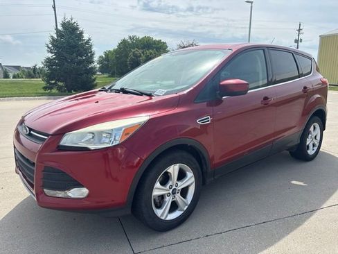 Used 2014 Ford Escape SE FWD image 32