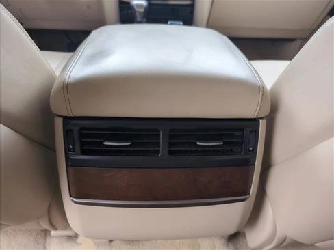 Used 2016 Lexus LX 570 4WD w/ Luxury Package image 20