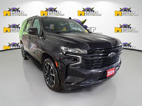 Used 2024 Chevrolet Tahoe RST w/ Luxury Package AWD/4WD image 3