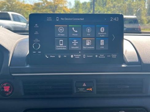 New 2025 Honda Pilot EX-L image 14