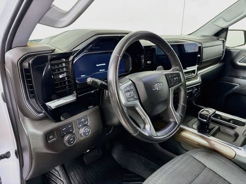 Used 2022 Chevrolet Silverado 1500 RST AWD/4WD image 10