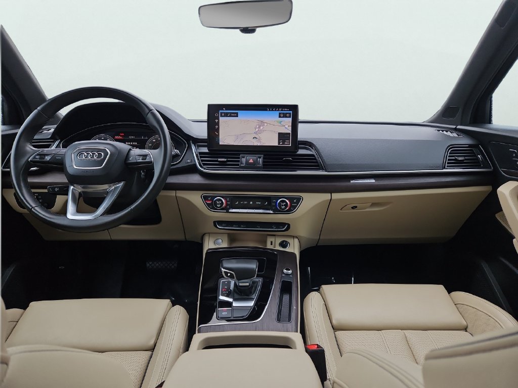 Certified 2024 Audi Q5 2.0T Premium Plus AWD/4WD image 11