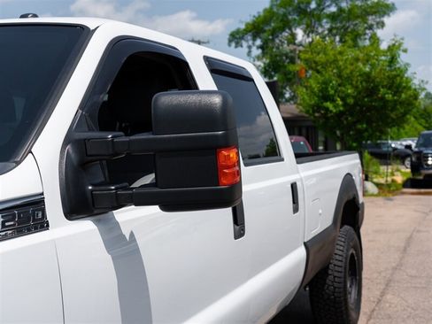 Used 2015 Ford F250 XLT AWD/4WD image 12