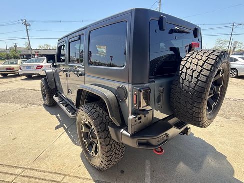 Used 2015 Jeep Wrangler Unlimited Rubicon AWD/4WD image 46