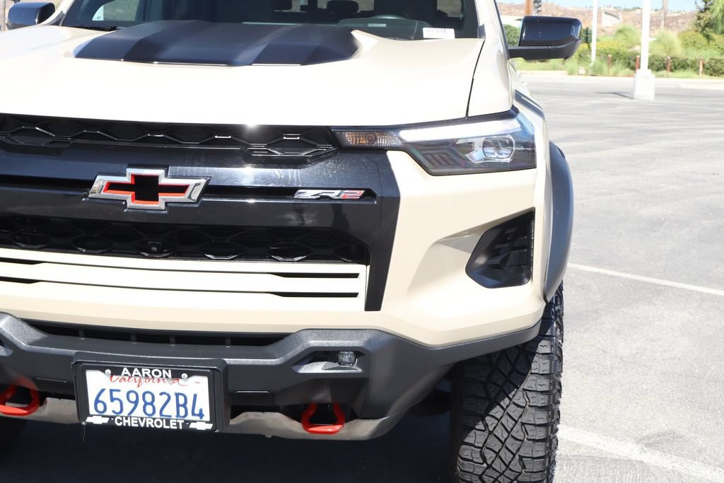 Used 2024 Chevrolet Colorado ZR2 w/ ZR2 Convenience Package III AWD/4WD image 8