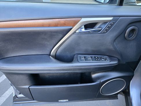 Used 2020 Lexus RX 450hL AWD w/ Premium Package image 16