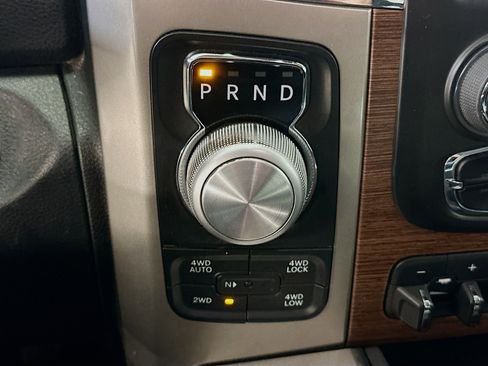 Used 2016 RAM 1500 Laramie w/ Convenience Group image 25