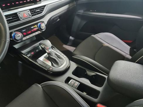 Certified 2024 Kia Forte GT-Line FWD image 10