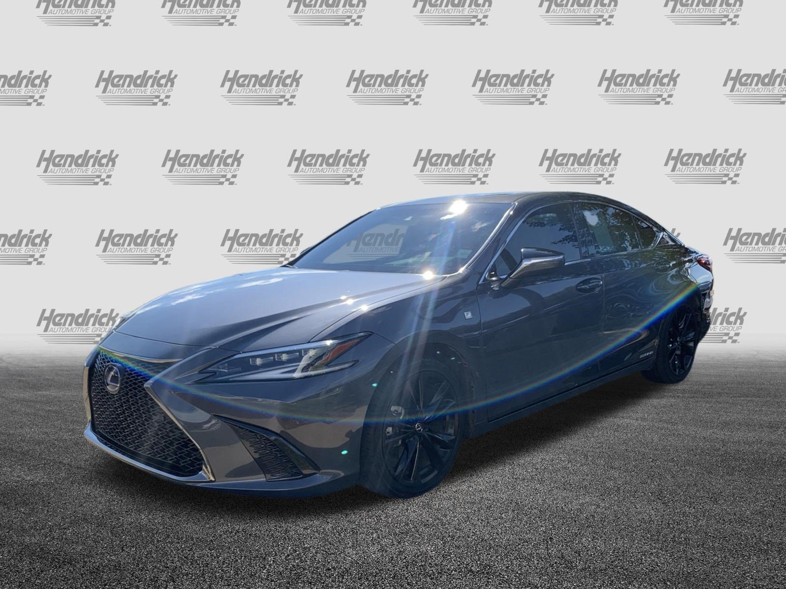 Used 2022 Lexus ES 300h F Sport w/ Accessory Package 2 FWD image 5