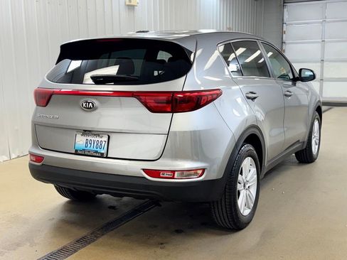 Used 2019 Kia Sportage LX image 5