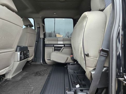 Used 2022 Ford F250 XLT w/ XLT Premium Package image 26