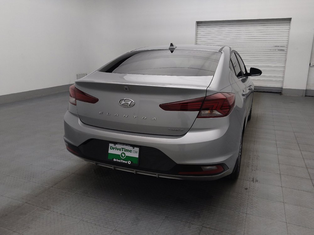 Used 2020 Hyundai Elantra Limited FWD image 7