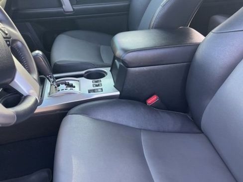 Used 2019 Toyota 4Runner SR5 Premium image 13