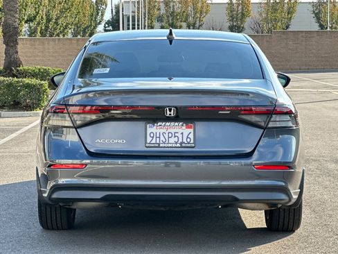 Certified 2023 Honda Accord EX image 5