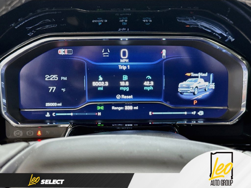 Used 2024 Chevrolet Silverado 1500 LTZ w/ Technology Package AWD/4WD image 15