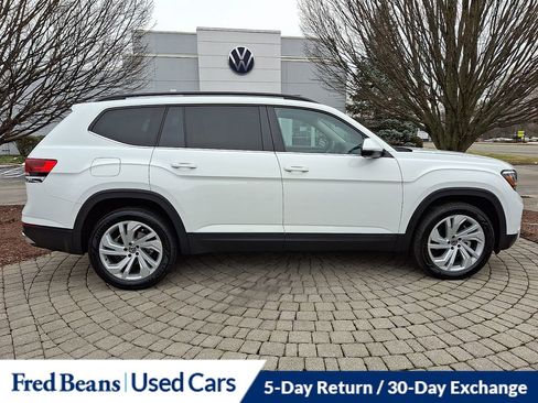 Certified 2022 Volkswagen Atlas SE w/ Panoramic Sunroof Package image 7