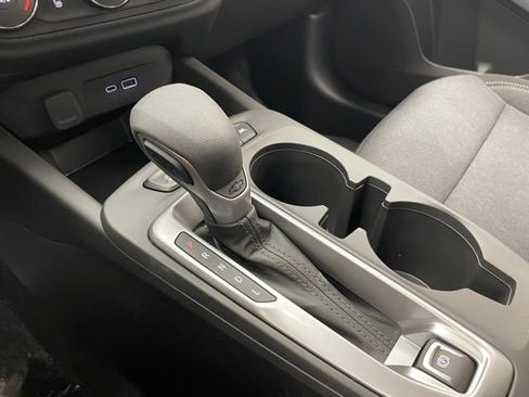 New 2026 Chevrolet Trax LS w/ LS Convenience Package FWD image 7