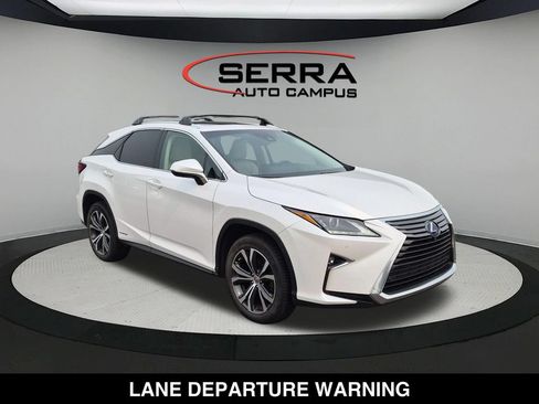 Used 2017 Lexus RX 450h AWD image 8