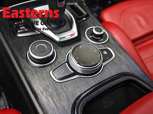Used 2024 Alfa Romeo Stelvio Sprint AWD/4WD image 21