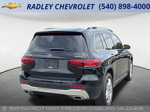 Used 2022 Mercedes-Benz GLB 250 4MATIC image 20