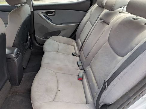 Used 2013 Hyundai Elantra GLS w/ Preferred Pkg FWD image 25