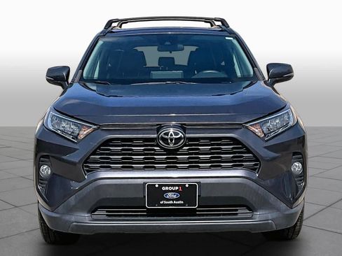 Used 2021 Toyota RAV4 XLE Premium FWD image 6