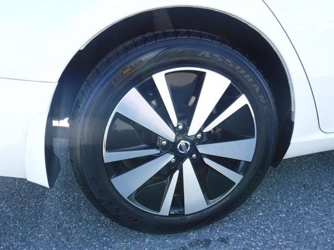 Used 2022 Nissan Altima 2.5 SV image 5