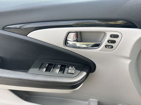 Used 2022 Honda Pilot Touring image 27