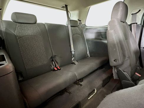 Used 2012 GMC Acadia SLE image 34