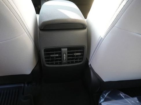 Used 2026 Toyota Corolla Cross L FWD image 15