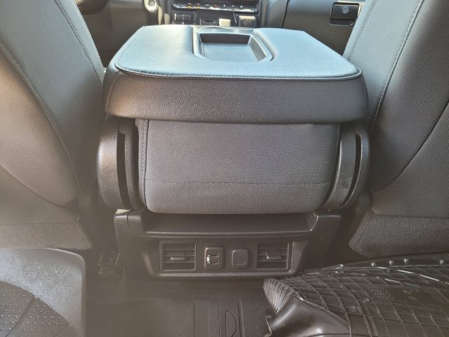 Used 2021 Chevrolet Silverado 1500 LT w/ All Star Edition Plus AWD/4WD image 17