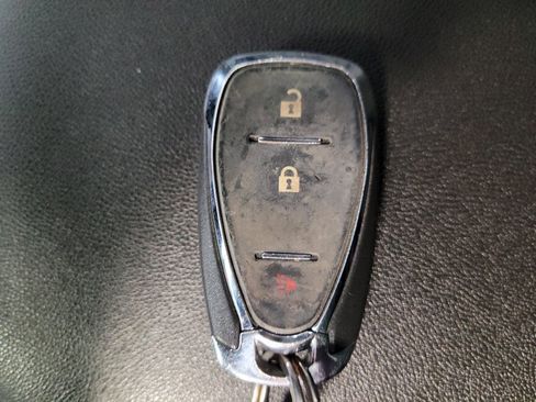 Used 2019 Chevrolet Equinox LT FWD image 32