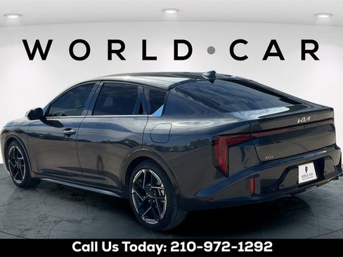 Certified 2025 Kia K4 GT-Line image 5