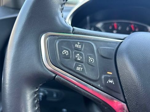 Used 2021 Chevrolet Equinox LT AWD/4WD image 19