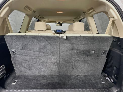 Used 2023 Lexus GX 460 Premium AWD/4WD image 27