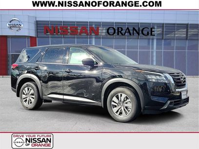New 2025 Nissan Pathfinder S