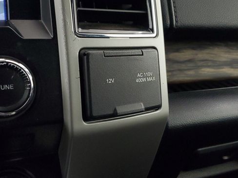 Used 2018 Ford F150 Lariat AWD/4WD image 29