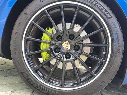 Used 2015 Porsche Panamera S image 42