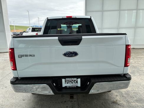 Used 2015 Ford F150 XLT w/ Equipment Group 301A Mid AWD/4WD image 17