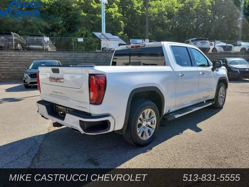 Used 2020 GMC Sierra 1500 Denali w/ Technology Package AWD/4WD image 5